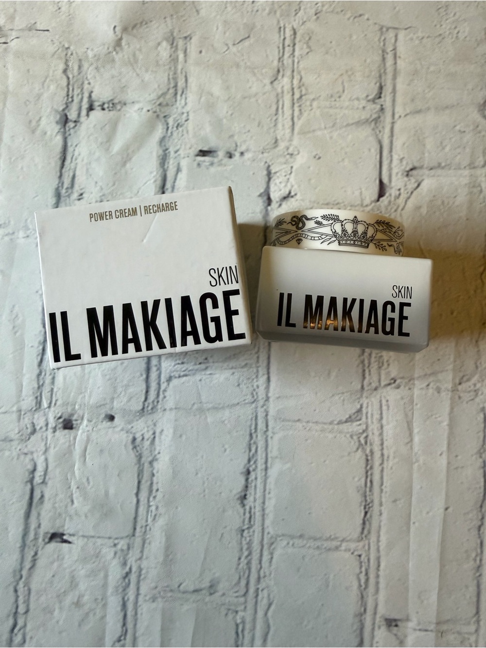 IL MAKIAGE White Power Cream Moisturizer Jar